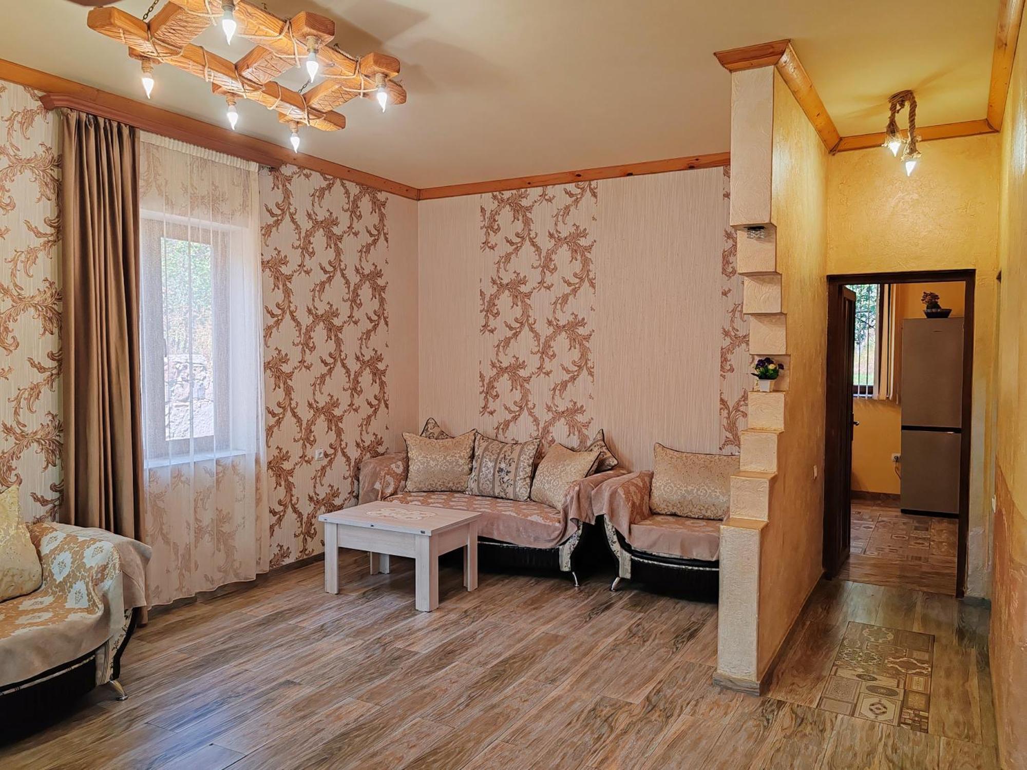 Paradise Guest House Цахкадзор Екстериор снимка